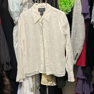 Blouse with flared sleeves